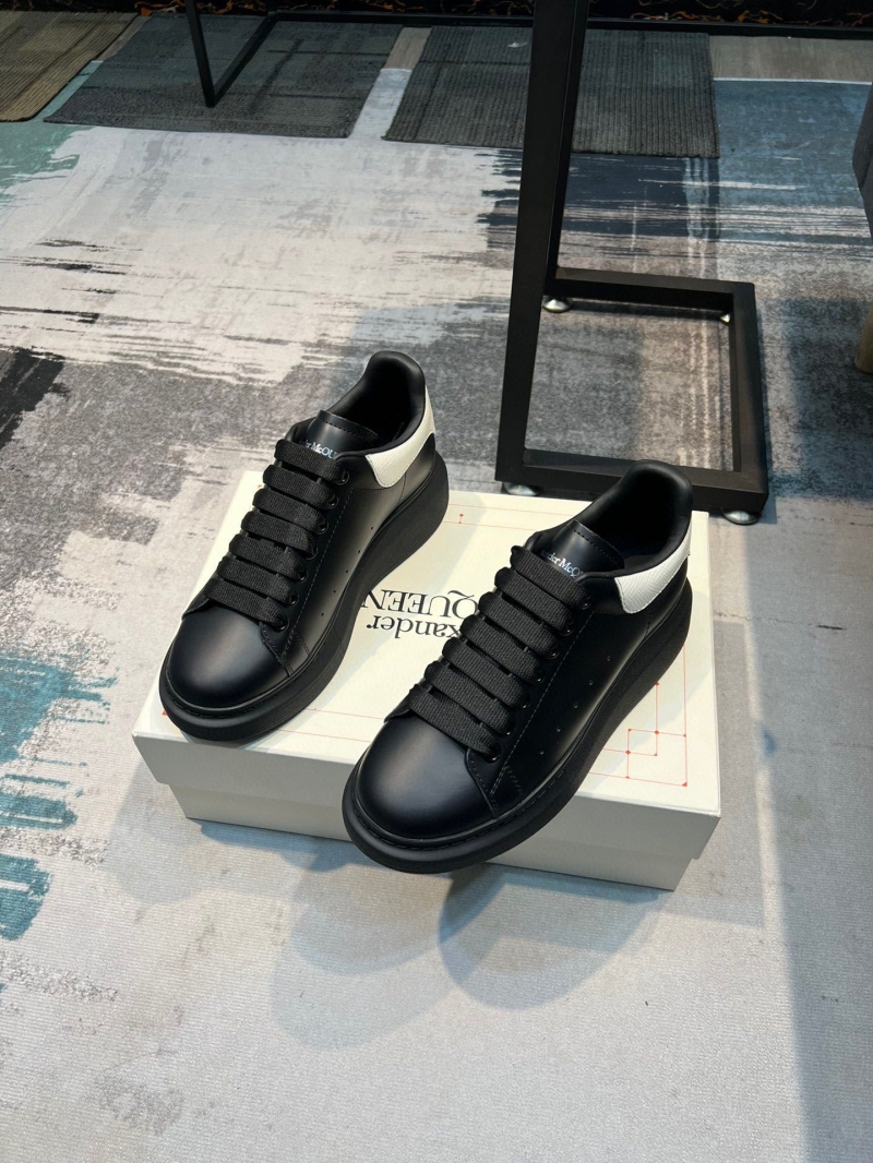 Alexander Mcqueen Casual Shoes